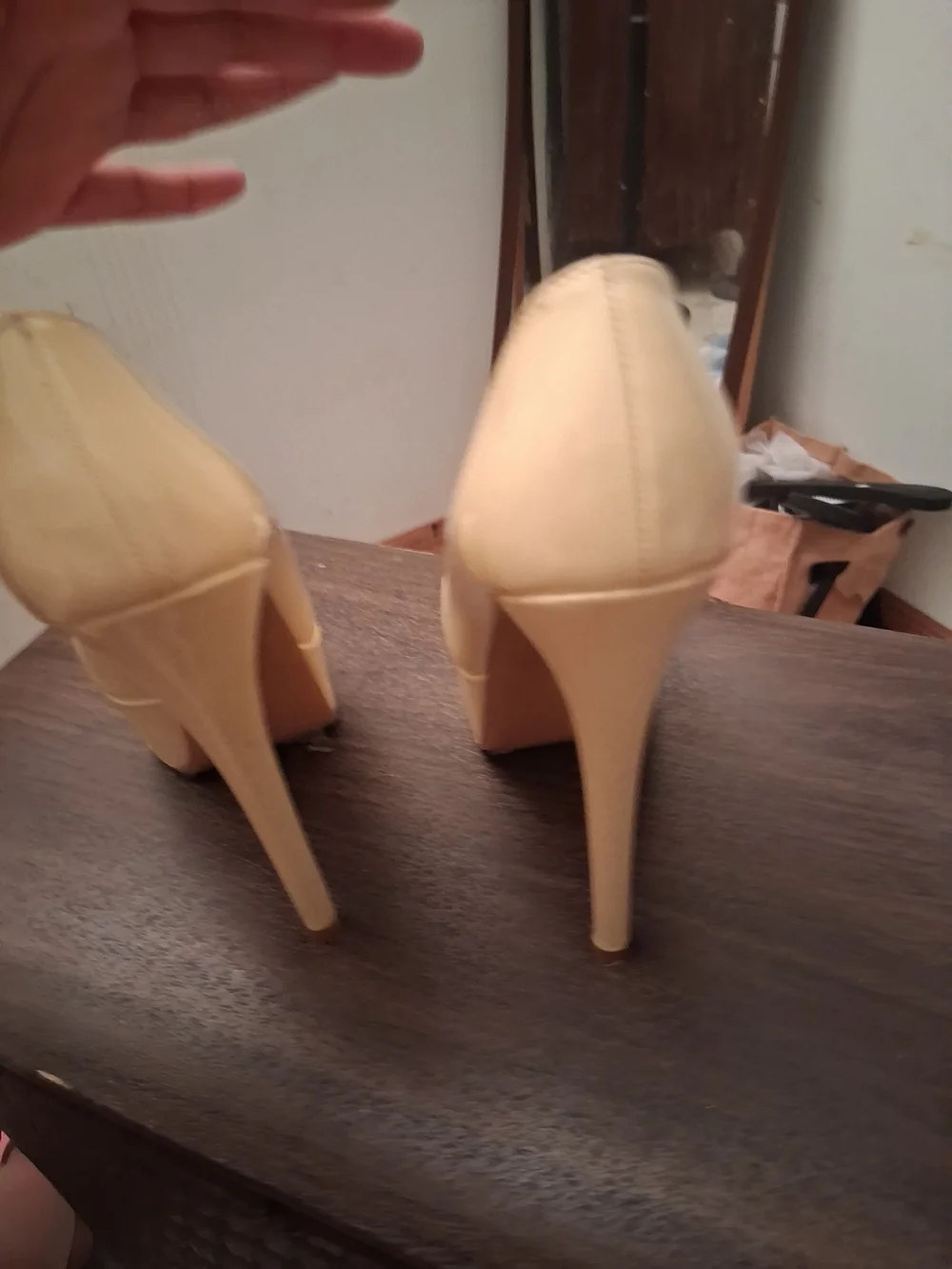 Classic Women's Platform Pumps in Pale Yellow - Designer Style